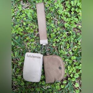 lululemon dual pouch wristlet